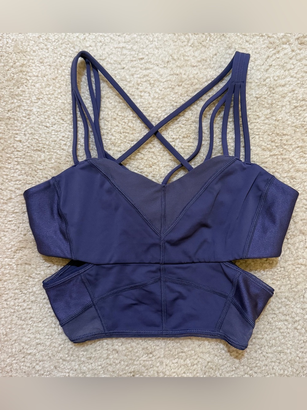 Lululemon Exquisite Bra Nightfall Size 6 Excellent Condition